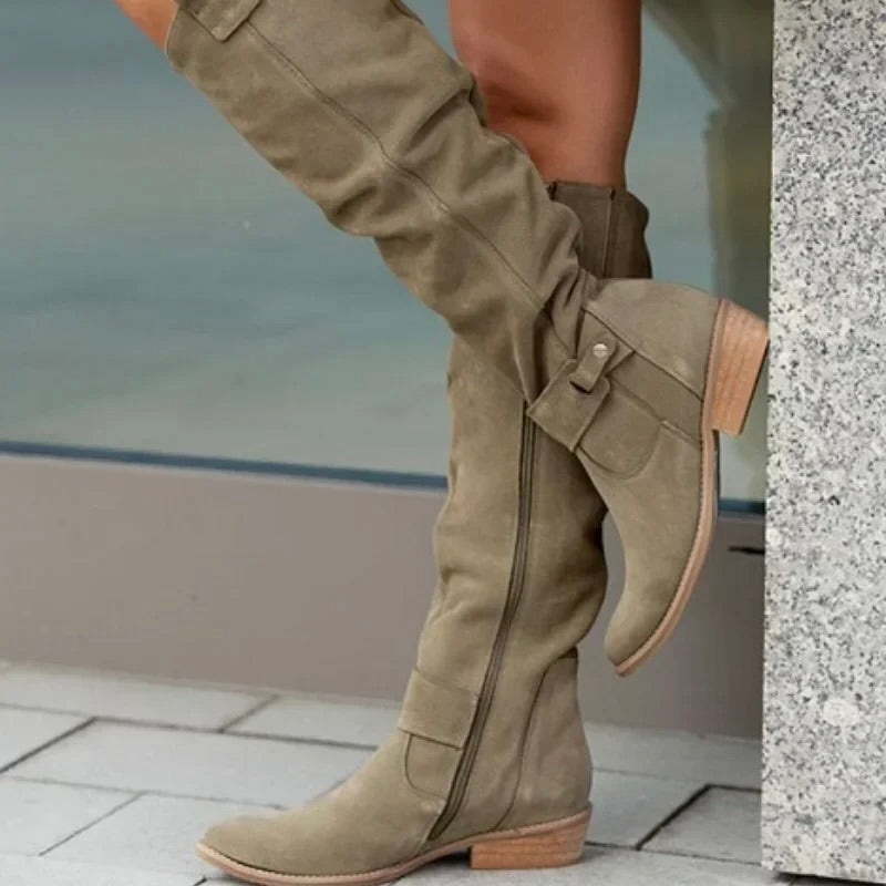 Side Zipped Suede Boots