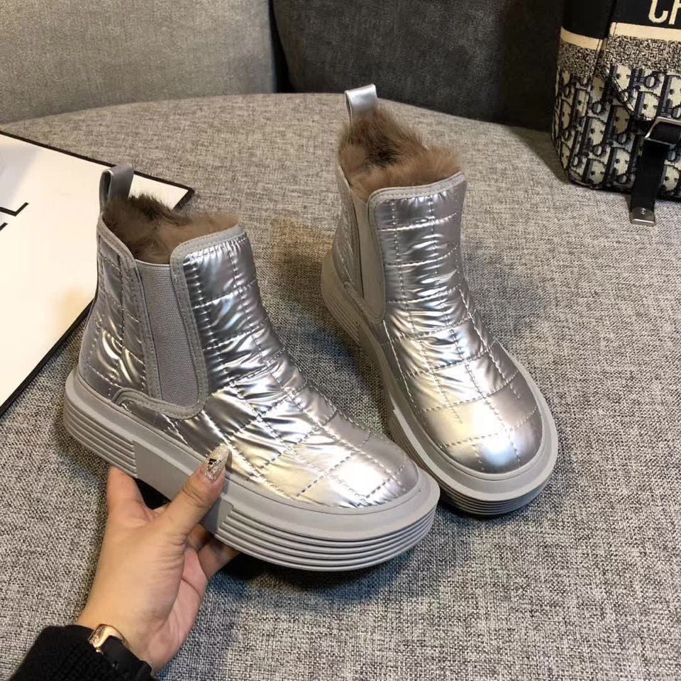 Snow Boots