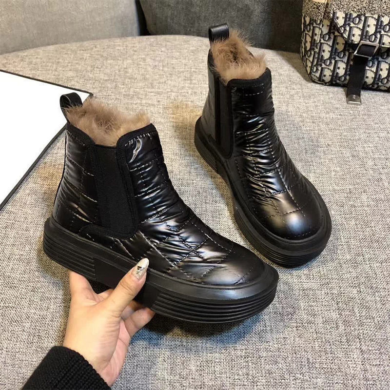 Snow Boots