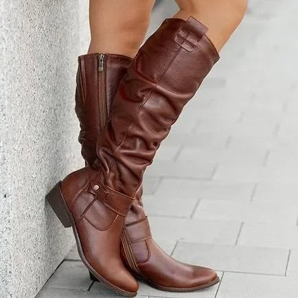 Side Zipped Suede Boots