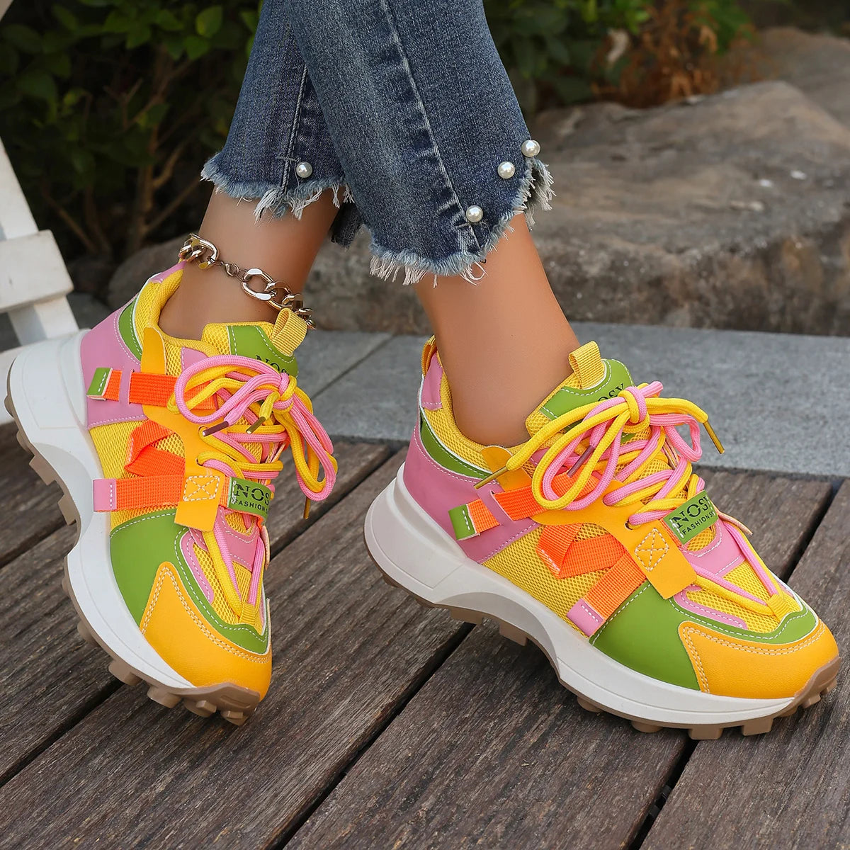 breathable mesh upper