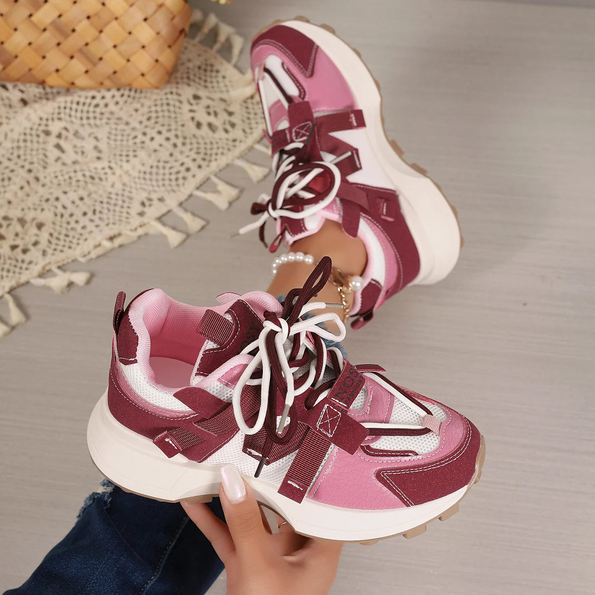 breathable mesh upper