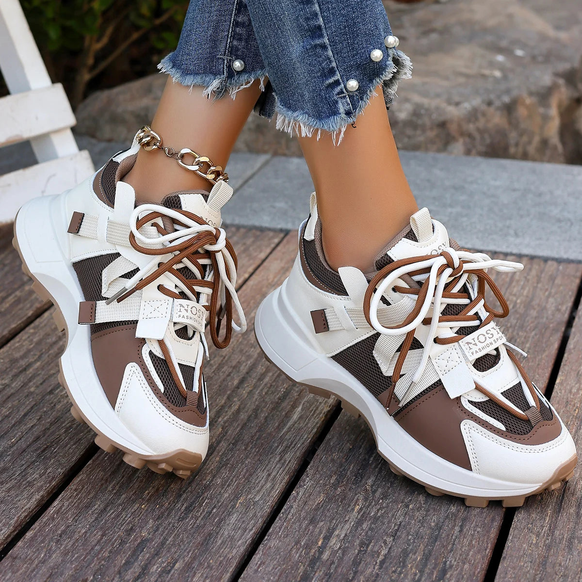 breathable mesh upper